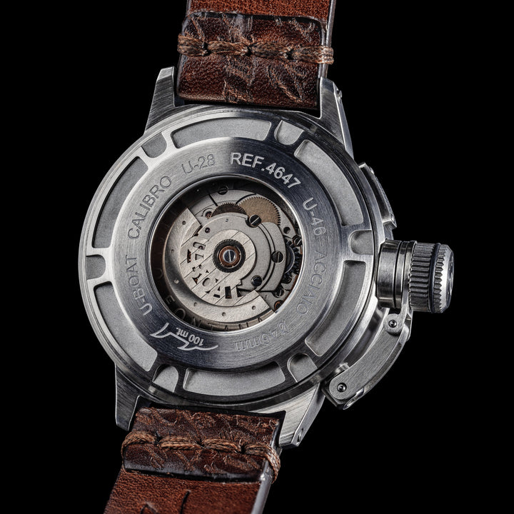 Relógio U-BOAT Classic U-46 46mm bege automático aço 4647