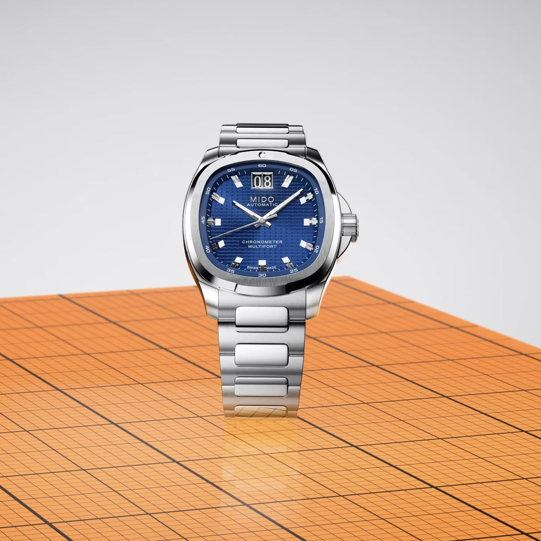Montre Mido Multifort TV Big Date Chronomètre 40mm bleu automatique acier M049.567.11.041.00