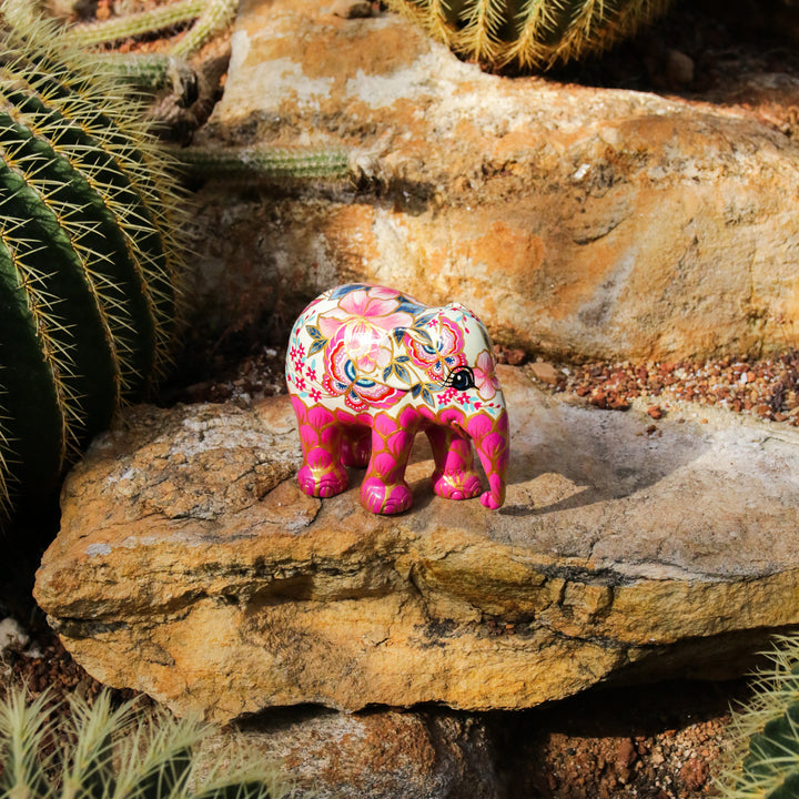 Elephant Parade norsu Belinda 15 cm Rajoitettu erä, Khunakorn Muenpang Asia Herd BELINDA 15