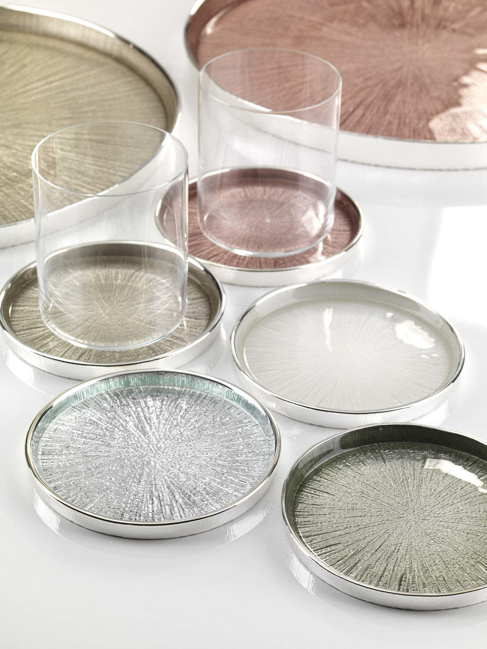 Argenesi Untersetzer Tablett Luce D. 12cm perlweißes Glas Silber 0,02868 - Capodagli 1937