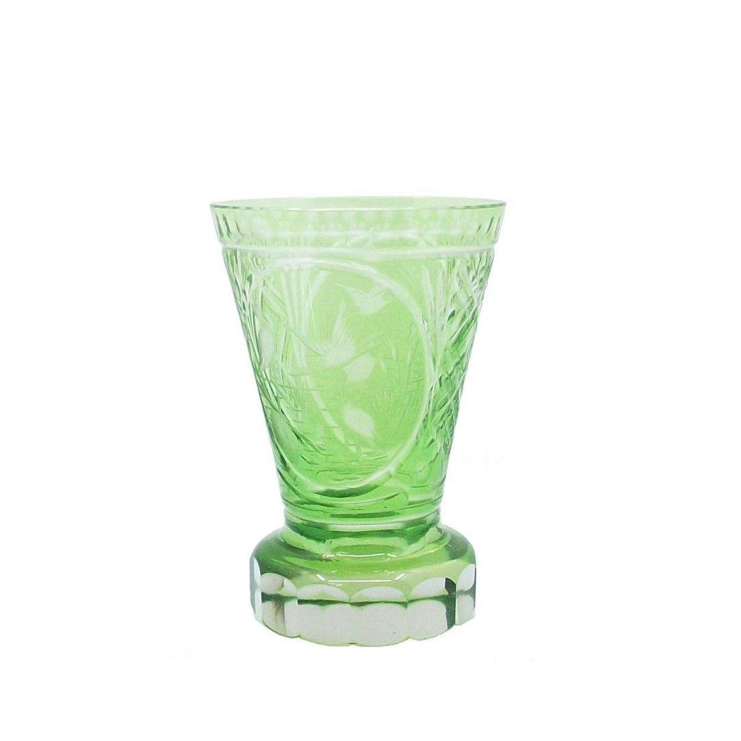 Vaso de cristal verde estilo Biedermeier cortado y grabado a mano A-S2429-D - Gioielleria Capodagli