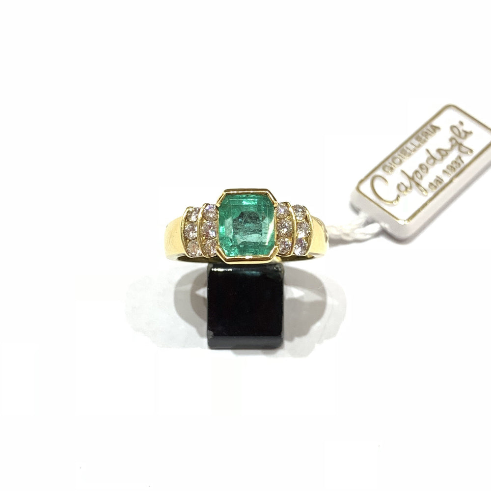 Pierścień Capodagliego. 18-karatowe żółte złoto Szmaragd i diamenty - Biżuteria Capodagli