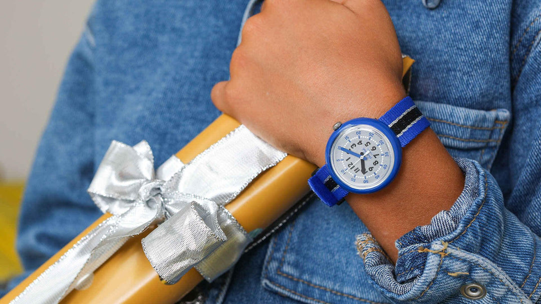 Ceas Flik Flak SHINE IN SILVER Shine Bright 32mm FPNP130 - Capodagli 1937