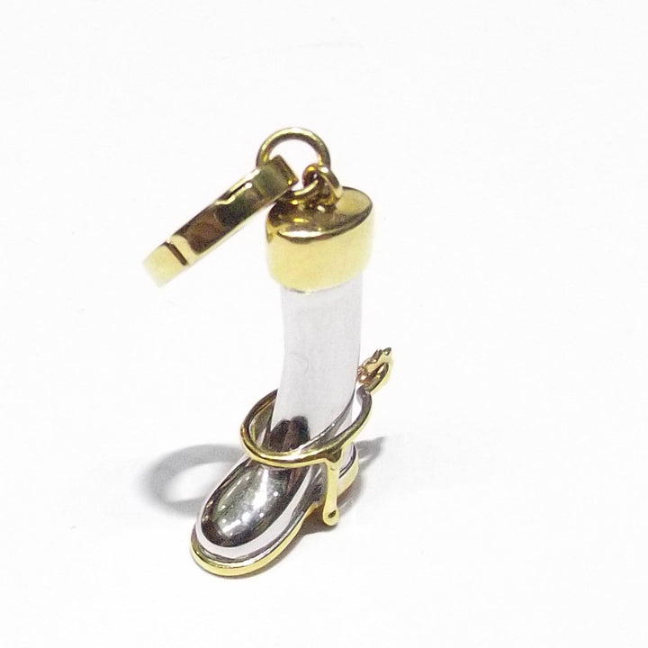 Zawieszka do butów Gucci z ostrogą z 18-karatowego białego i żółtego złota 139466 J8310 9000 - Gioielleria Capodagli