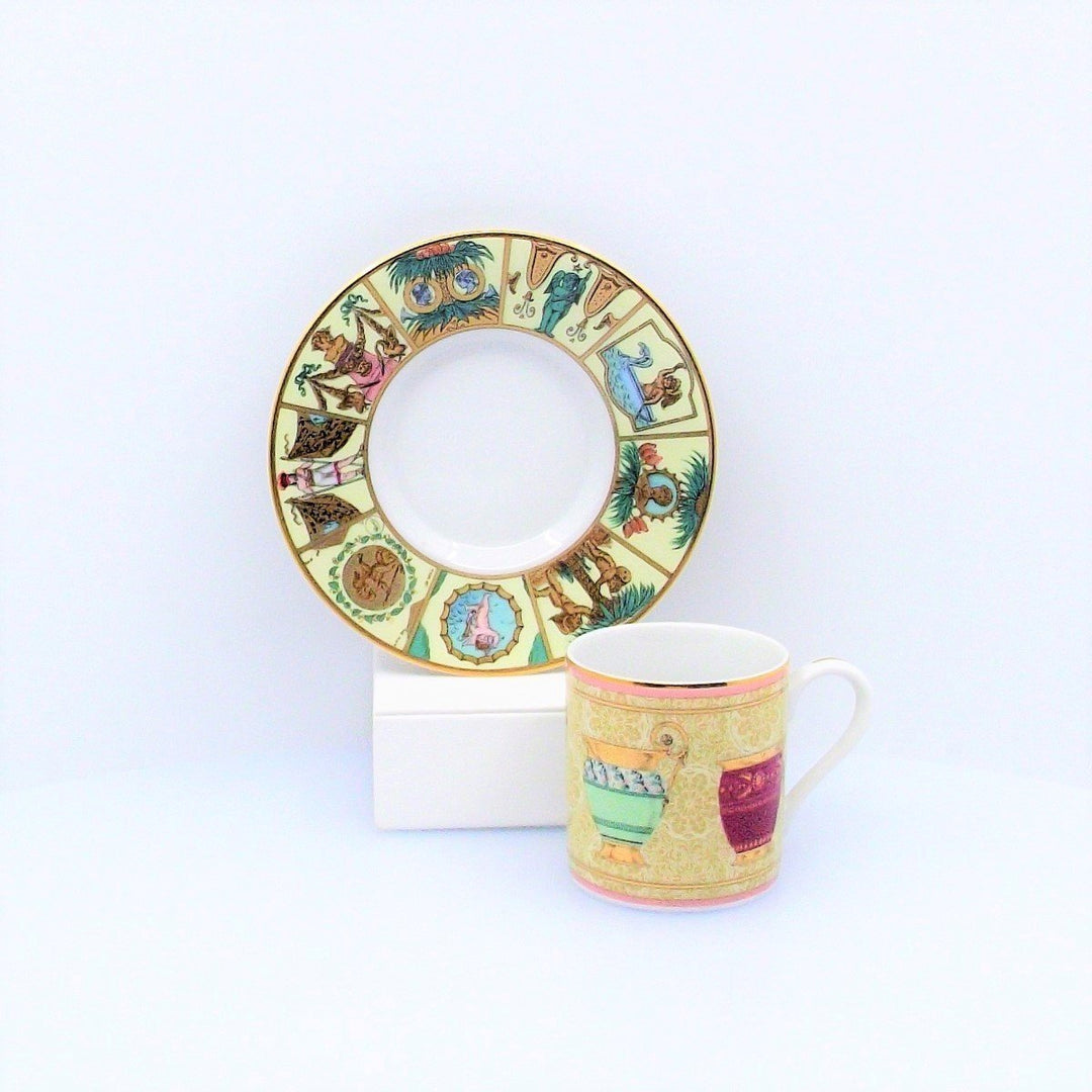 Service à café Gucci 12 tasses en porcelaine finitions dorées A/0559 - Capodagli Jewellery