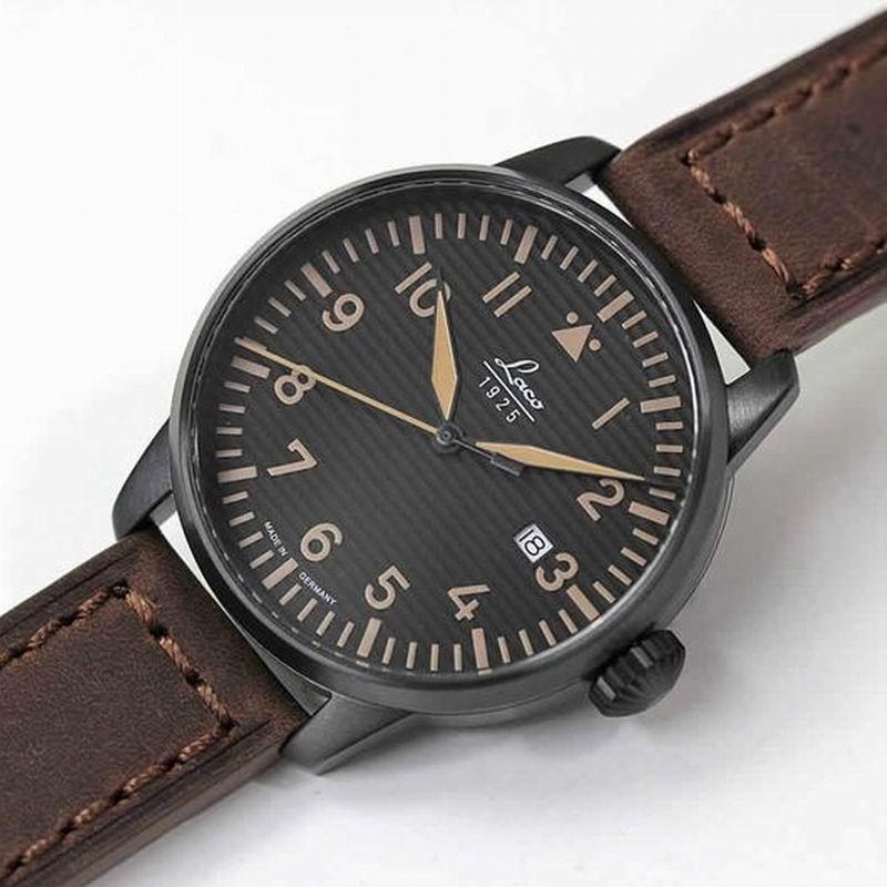 Zegarki pilotażowe Laco 1925, model specjalny ST. Gallen 42 mm czarna stal kwarcowa, czarne wykończenie IP 861973 - Biżuteria Capodagli