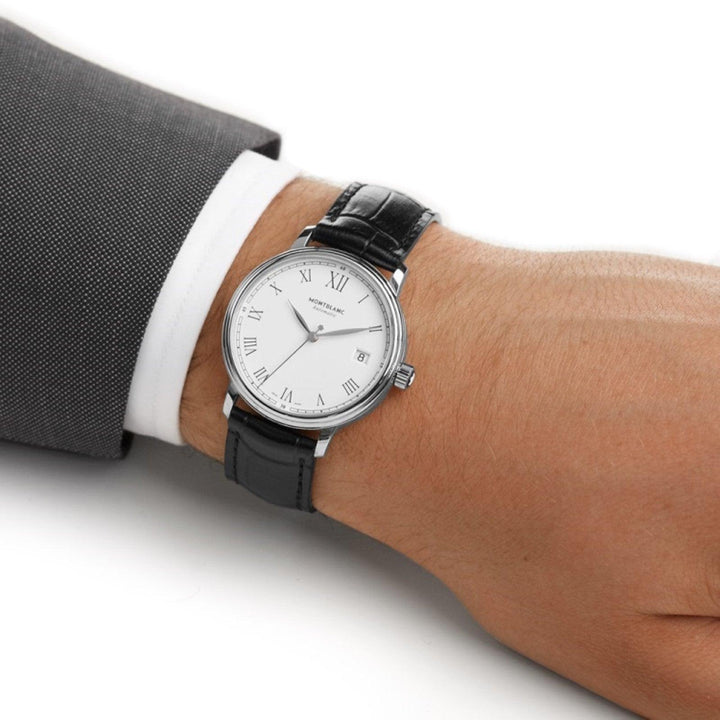 Relógio Montblanc Tradition Date Automatic 40mm branco automático aço 112609 - Capodagli 1937