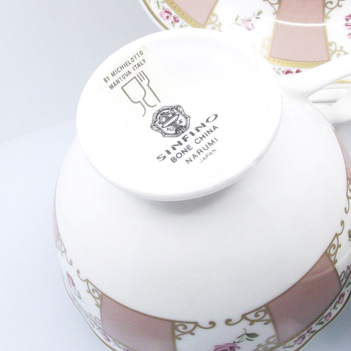 Narumi set med 2 Sinfino tekoppar i Bone China porslin med guldfinish A/0025 - Gioielleria Capodagli