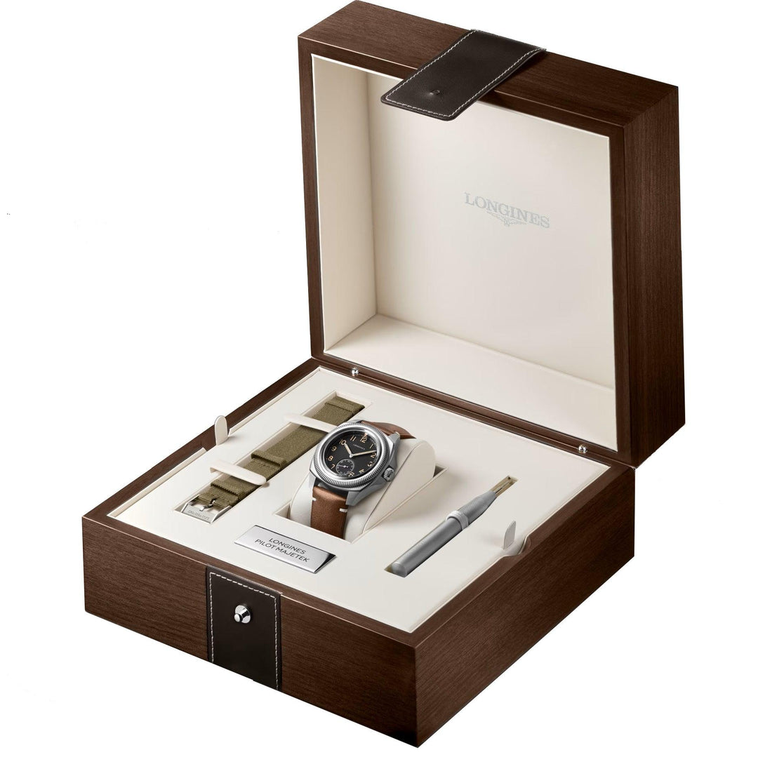 Orologio Longines Pilot Majetek Box Edition 43mm nero automatico acciaio L2.838.4.53.9 - Capodagli 1937