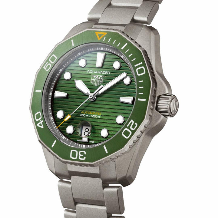 TAG Heuer watch Aquaracer Professional 300 Caliber 5 43mm green automatic titanium WBP208B.BF0631 - Capodagli 1937