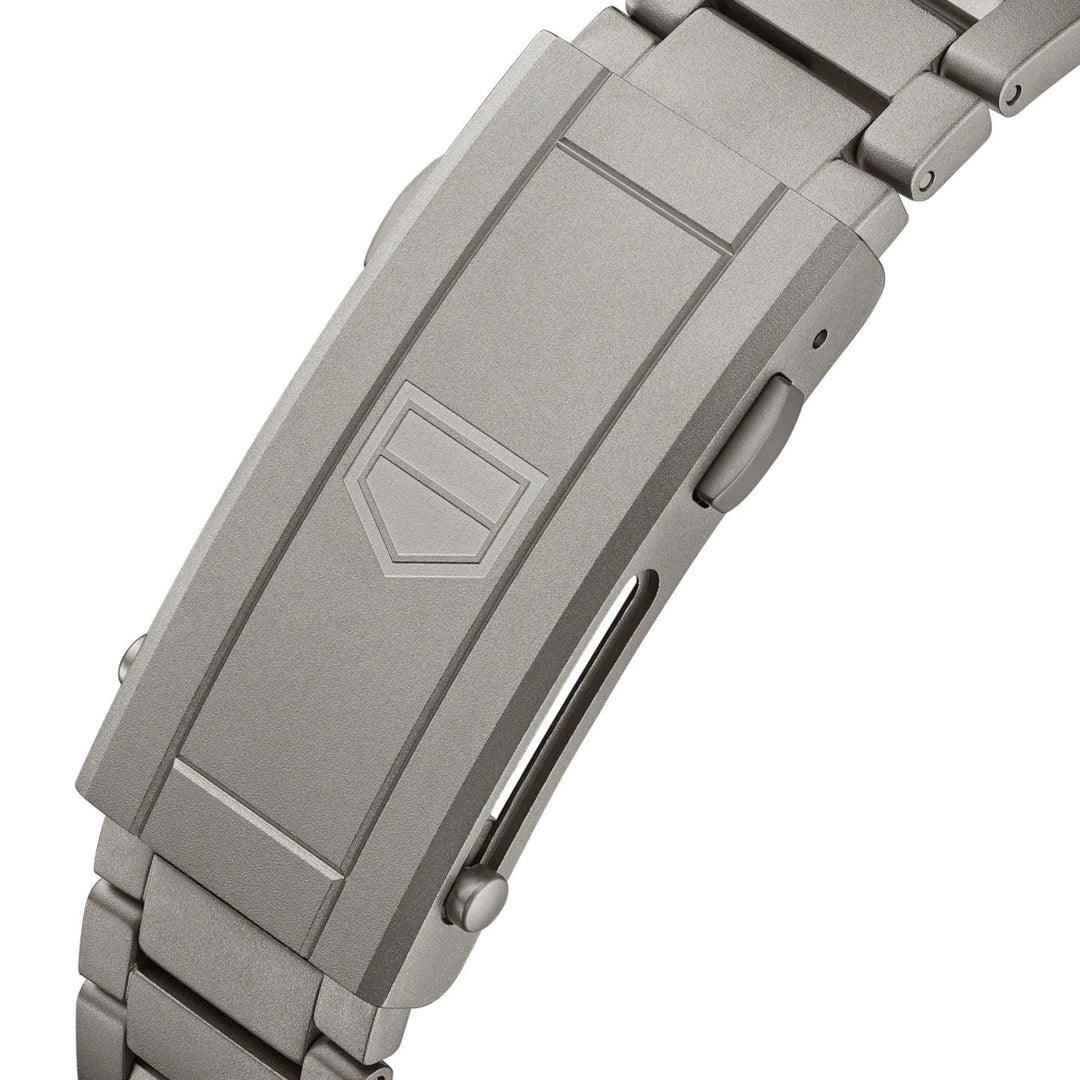 TAG Heuer watch Aquaracer Professional 300 Caliber 5 43mm green automatic titanium WBP208B.BF0631 - Capodagli 1937