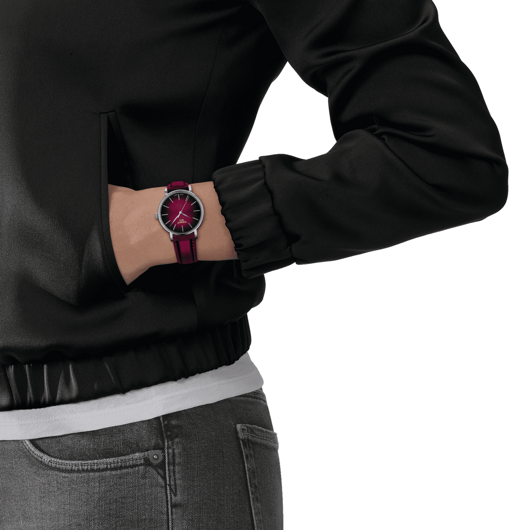 Tissot Everytime Lady -kello 34 mm hopeakvartsiteräs T143.210.17.331.00 - Capodagli 1937